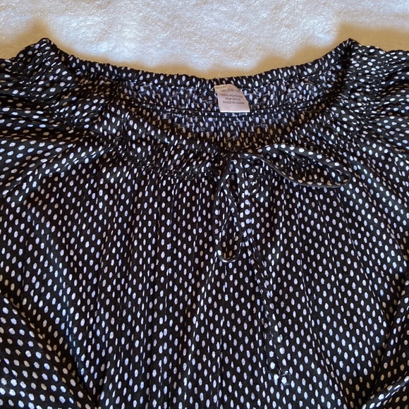 Black and White Blouse 3/4 Sleeves Size XL (16-18) - Picture 4 of 12